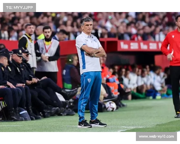 皇马巴萨联合举办青少年足球营 跨界教育项目落地安达卢西亚